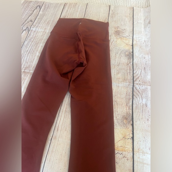 Lululemon Wunder train leggings size 2 savannah color - nwot - Picture 4 of 5